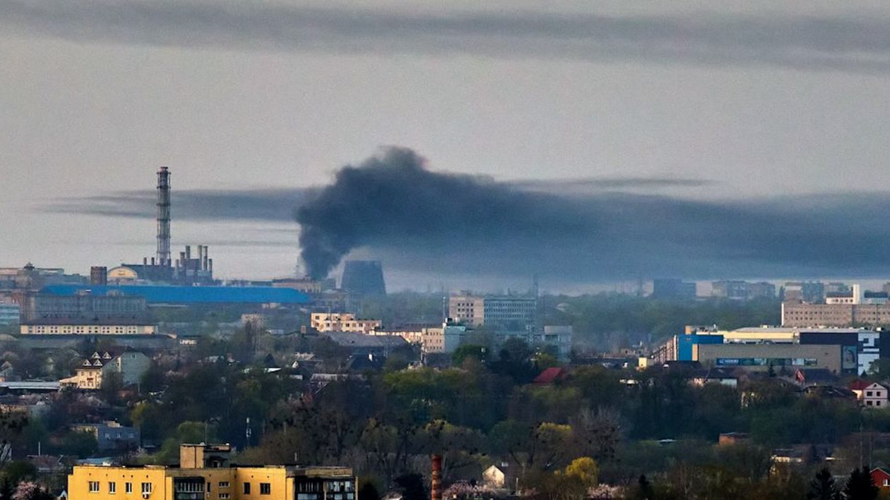Russia Declares ‘Heavy Response’ to Ukraine’s Targeting of Russian Economic Infrastructure