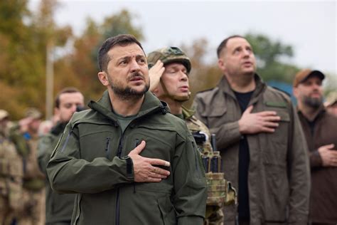 Ukrainian Military Leadership Faces Backlash for Donbass Operations